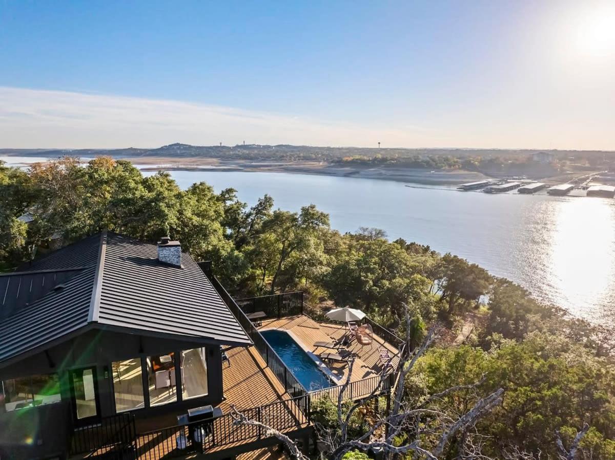 Вілла Atlantis On Lake Travis Pool Hot Tub Dock Leander Екстер'єр фото