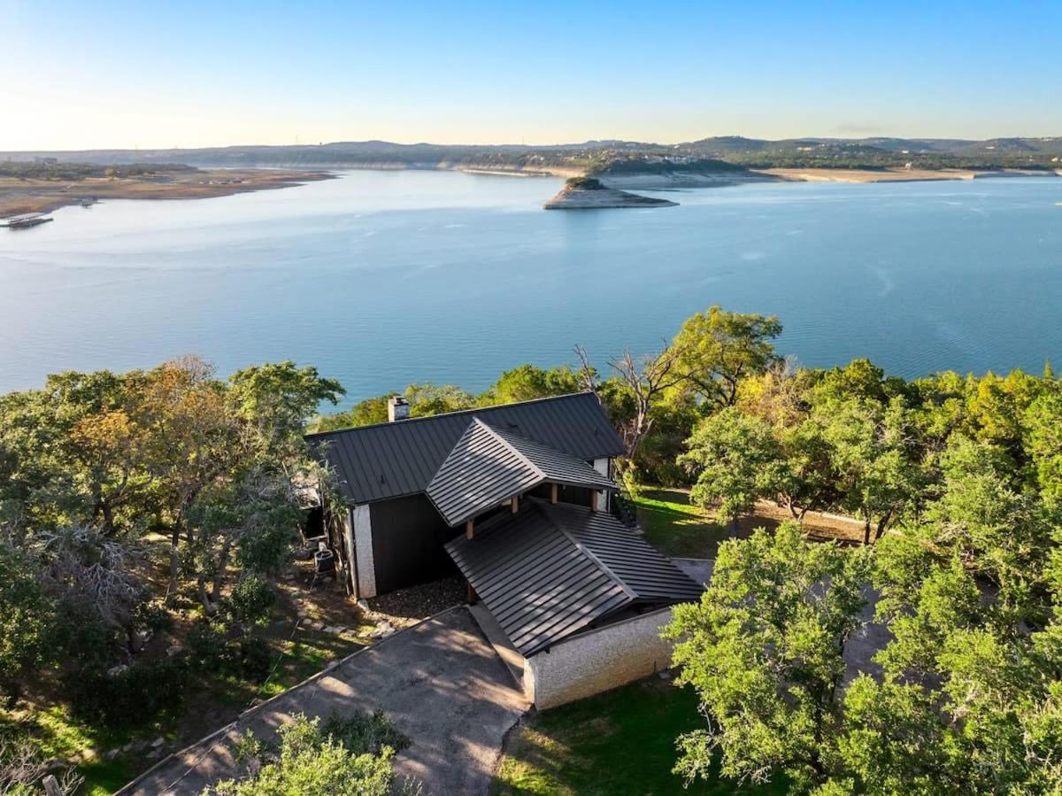 Вілла Atlantis On Lake Travis Pool Hot Tub Dock Leander Екстер'єр фото